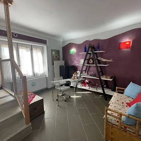 La Casa Nel Borgo By Interhome